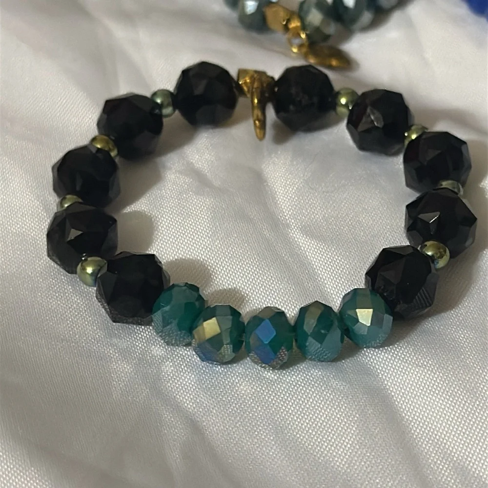 Girl’s‎ Gem Jams by Erimish stretch bead bracelet set blue black missing gems